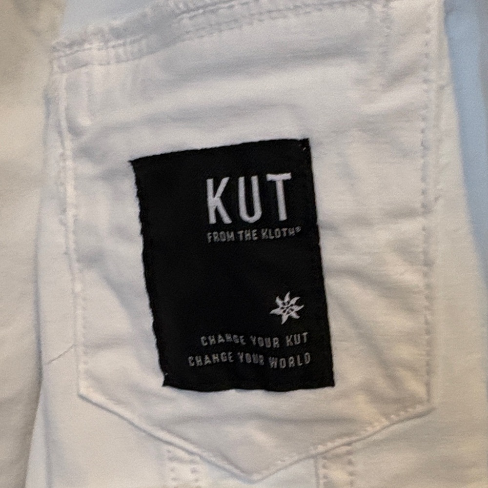 Kut from the Kloth Women's Crisp White Jean Jacket - Picture 3 of 8